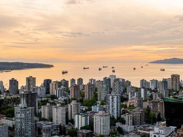4 Bedroom Condo for Rent at 667 Howe Street #PH1, Vancouver, BC V6C 2T4 Downtown Vancouver