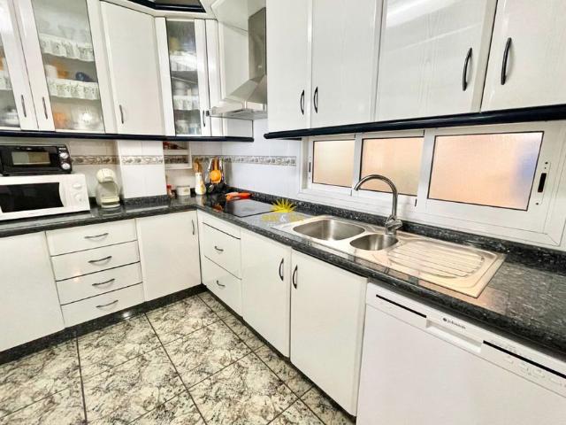 4 BEDROOM CHALET LOS ALCÁZARES