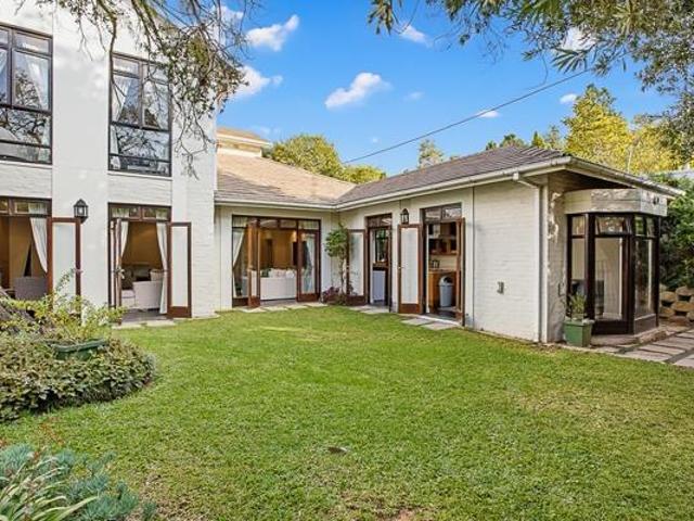 4 Bedroom Cluster in Bryanston