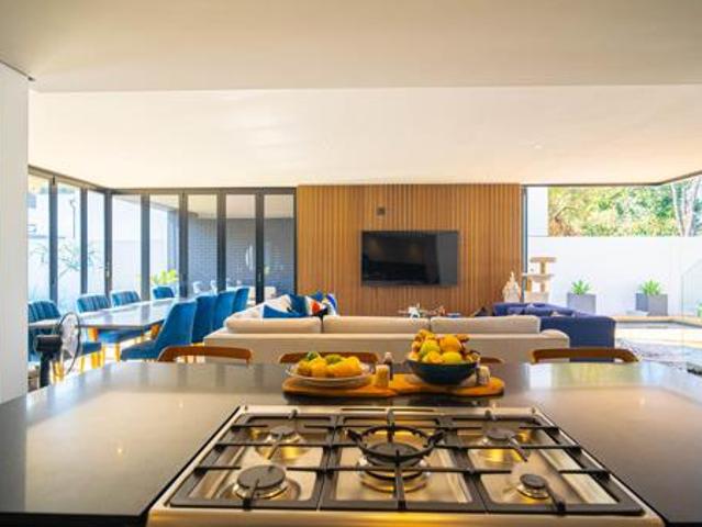 4 Bedroom Cluster in Bryanston East