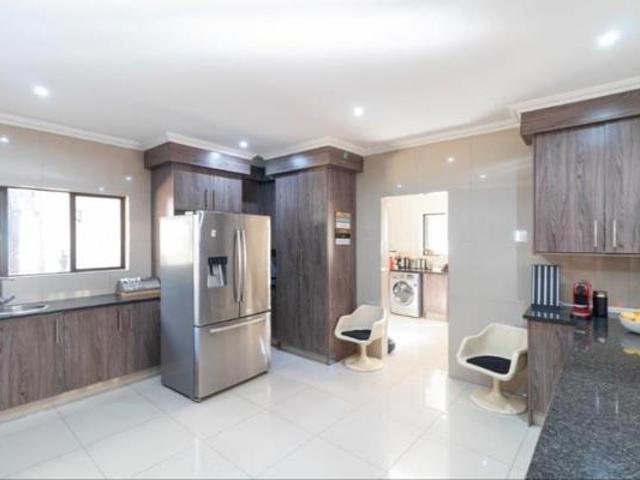 4 Bedroom Cluster in Carlswald Estate