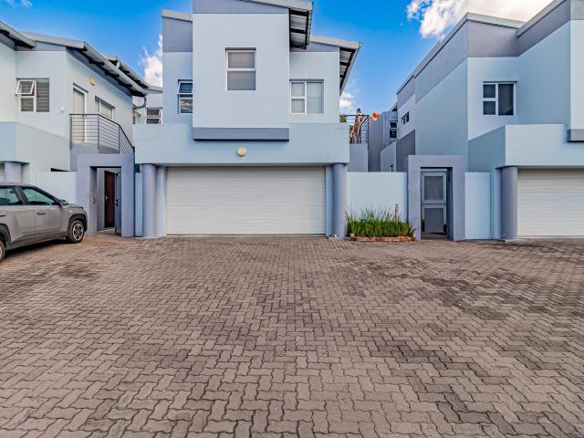 4 Bedroom Cluster in Ferndale