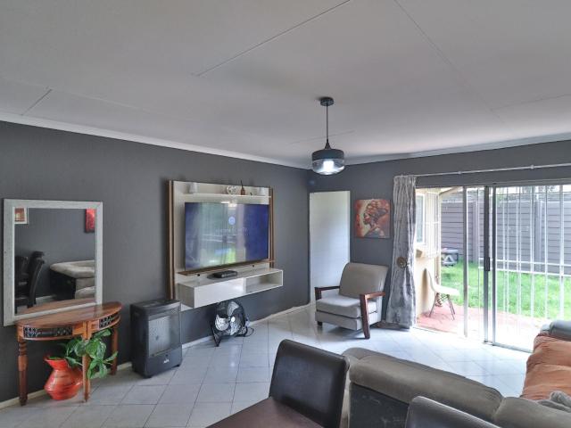 4 Bedroom Cluster in Halfway Gardens