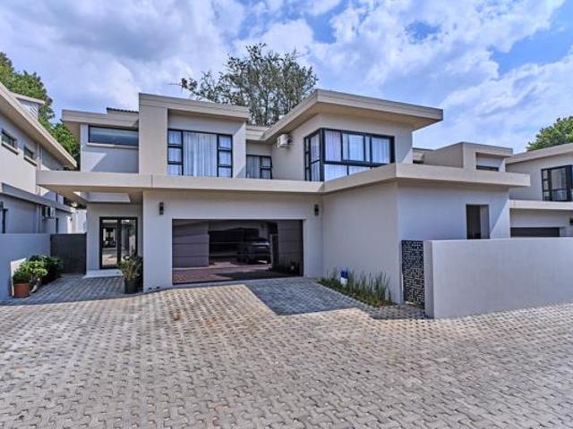 4 Bedroom Cluster in Houghton Estate