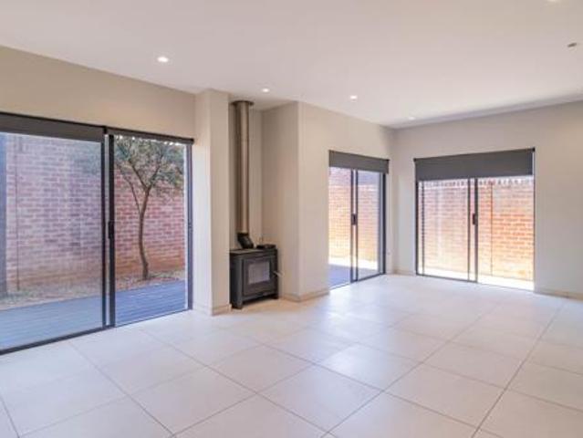 4 Bedroom Cluster in Morningside