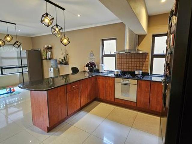 4 Bedroom Cluster in Sunninghill