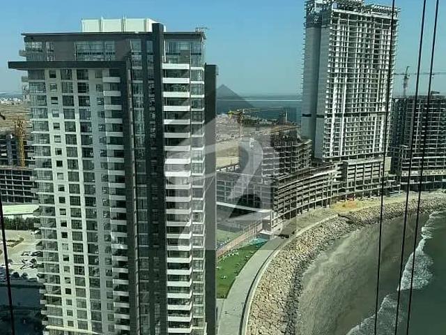 4 bedroom apartment available for rent in reef towers