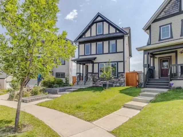 4 Bedroom Apartment Airdrie AB 104257196