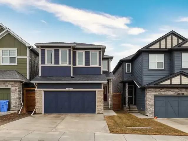 4 Bedroom Apartment Calgary AB 104181893