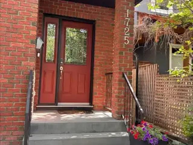 4 Bedroom Apartment Calgary AB 104182173