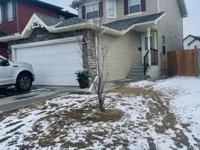 4 Bedroom Apartment Calgary AB 104223666