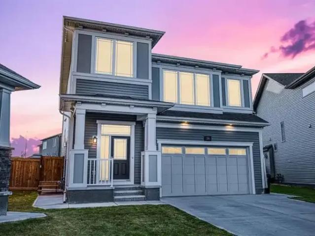 4 Bedroom Apartment Calgary AB 104401557