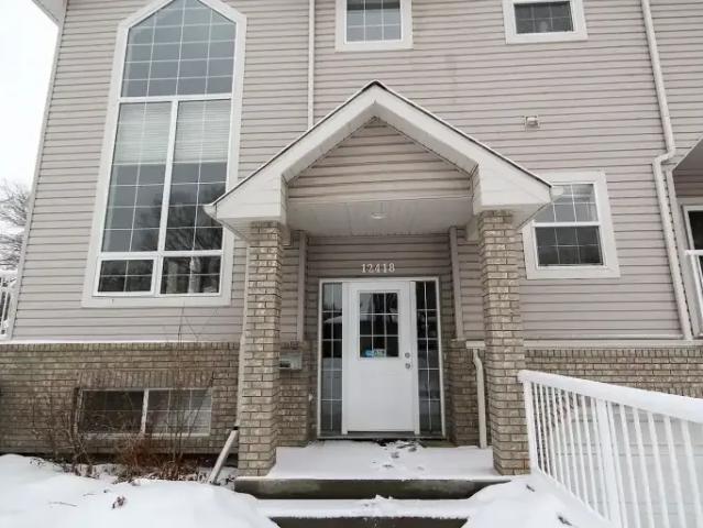 4 Bedroom Apartment Edmonton AB 103178796