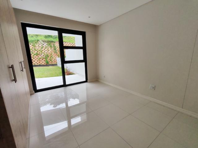 4 Bedroom Apartment / Flat To Rent in Durban North