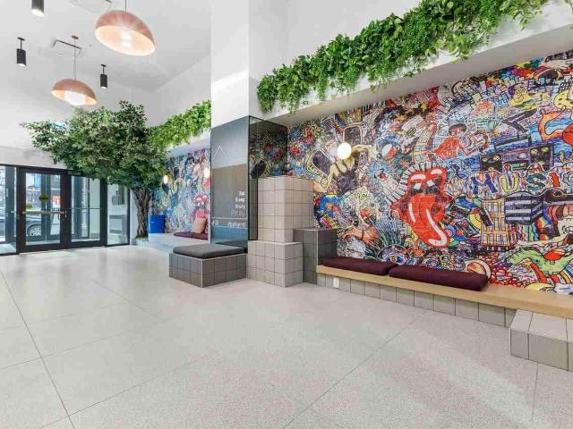 4 Bedroom Apartment for Rent at 2025 Rue Peel, Montréal, QC H3A 0H9 Quartier Ville Marie