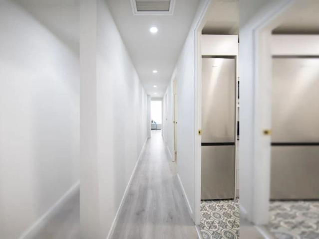 4 bedroom apartment for rent in Navas, professionals only
