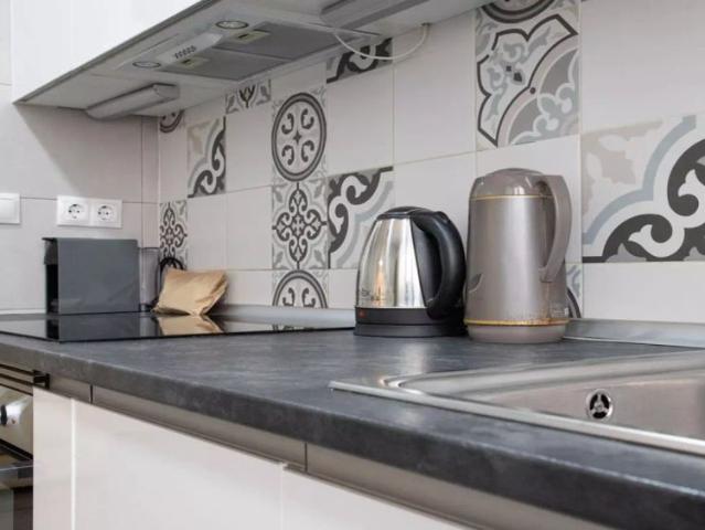 4 bedroom apartment for rent in Pacífico, bills included