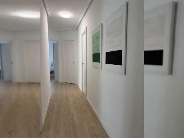 4 bedroom apartment for rent in Safranar