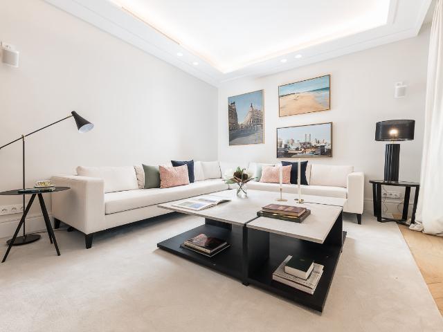 4 Bedroom Apartment For Rent in the Salamanca Neighborhood