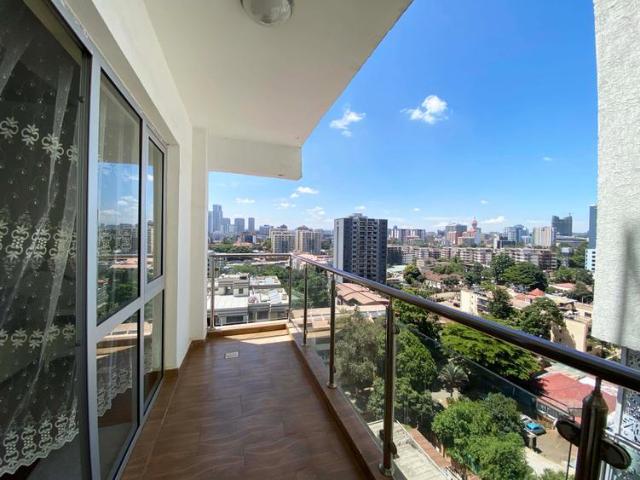 4 Bedroom Apartment For Sale on 3rd Parklands Avenue
