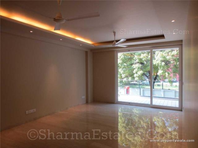 4 Bedroom Apartment for sale in Vasant Vihar, New Delhi P639166