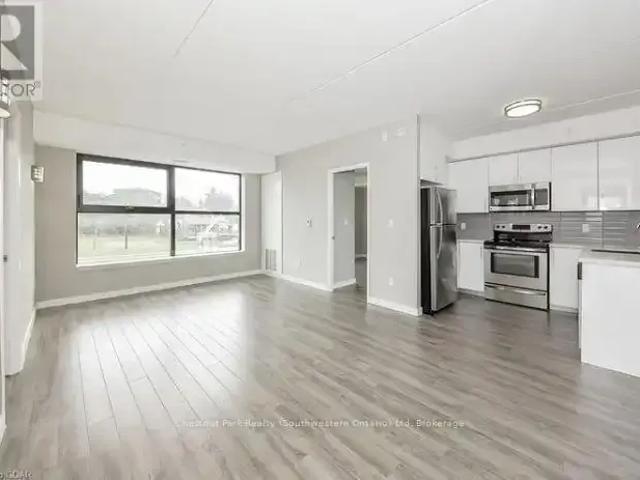 4 Bedroom Apartment Guelph ON LS101217174
