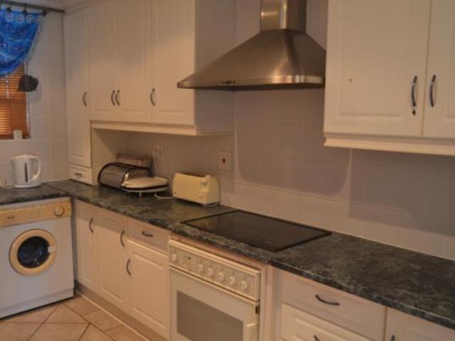 4 Bedroom Apartment in Manaba Beach