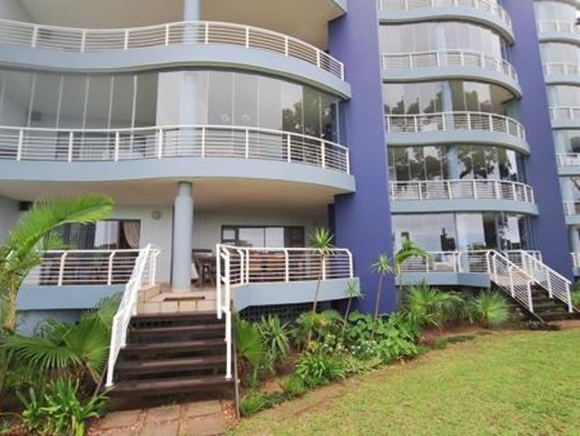4 Bedroom Apartment in Manaba Beach