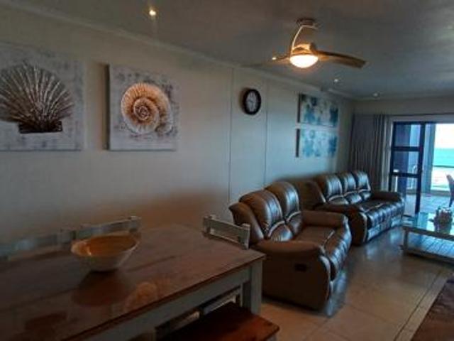 4 Bedroom Apartment in Manaba Beach