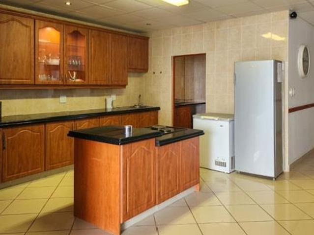 4 Bedroom Apartment in Margate