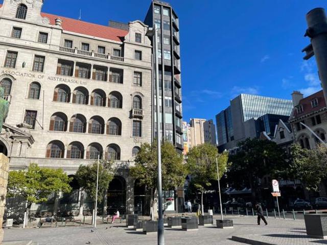 4 Bedroom Apartment in Cape Town City Centre