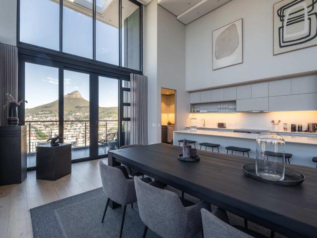 4 Bedroom Apartment in Cape Town City Centre