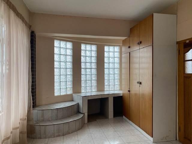 4 Bedroom Apartment in Clare Estate
