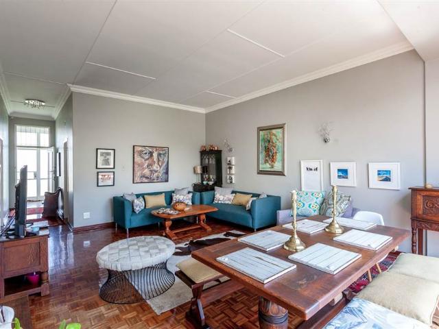 4 Bedroom Apartment in Craighall