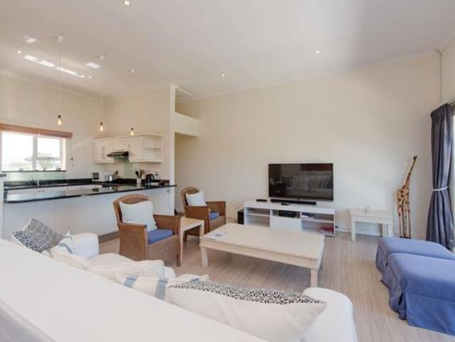 4 Bedroom Apartment in Goose Valley Golf Estate