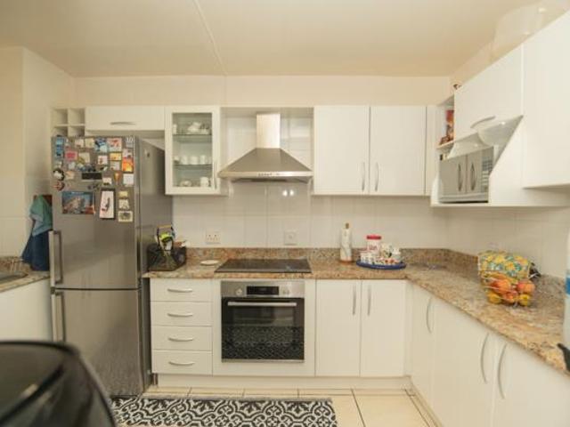 4 Bedroom Apartment in Humewood