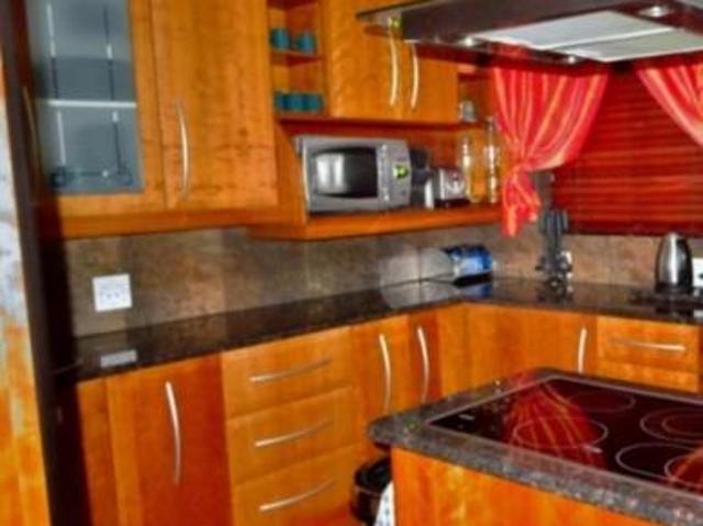 4 Bedroom Apartment in Hartbeespoort Outlying