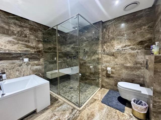 4 Bedroom Apartment in Herrwood Park
