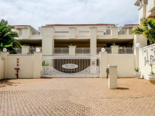 4 Bedroom Apartment in La Lucia