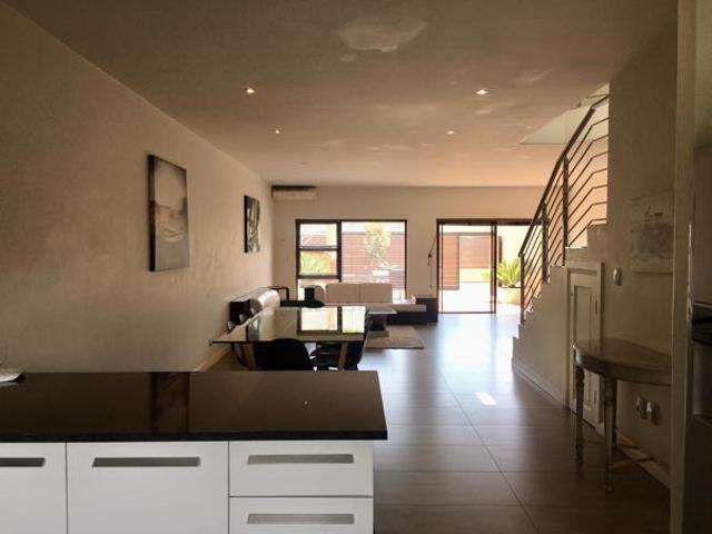 4 Bedroom Apartment in Sandown