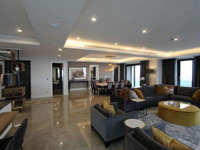 4 Bedroom Apartment in Sandown