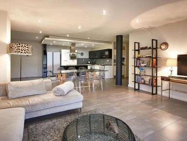 4 Bedroom Apartment in Sandown