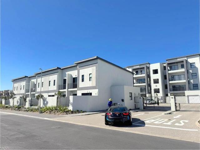 4 Bedroom Apartment in Sandown