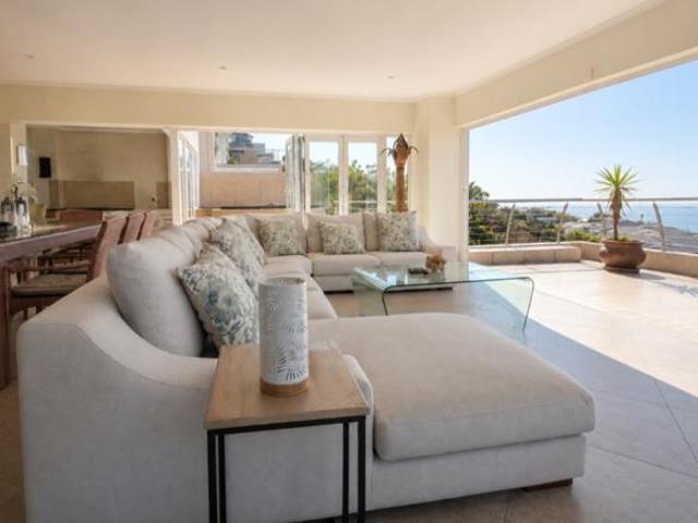 4 Bedroom Apartment in Simbithi Estate