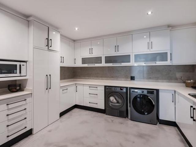4 Bedroom Apartment in Simbithi Estate