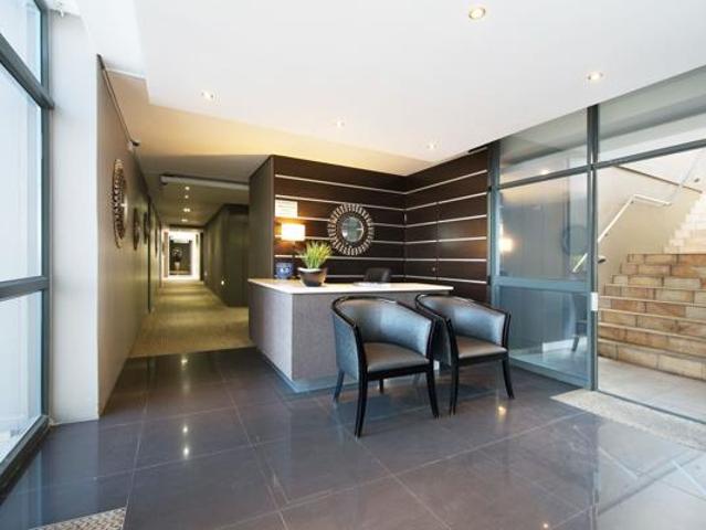 4 Bedroom Apartment in Table View
