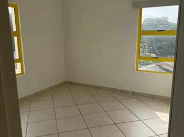 4 Bedroom Apartment in Uvongo Beach