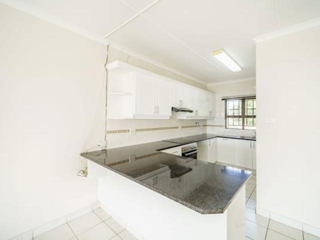 4 Bedroom Apartment in Willard Beach