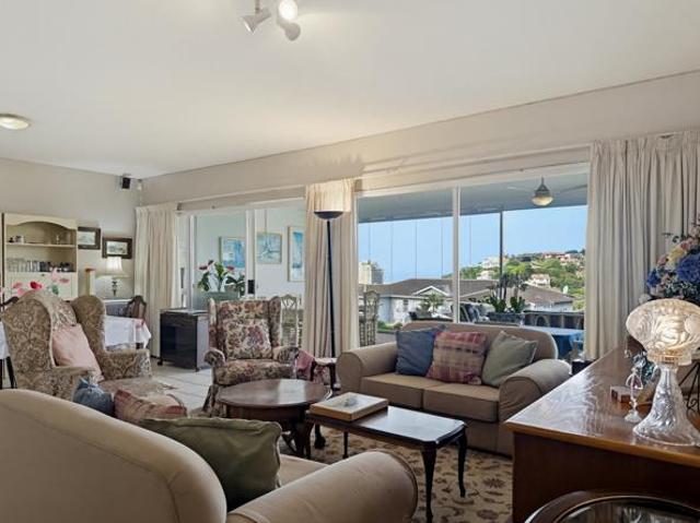 4 Bedroom Apartment in Willard Beach