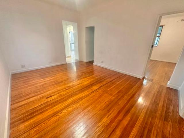 4 Bedroom Apartment in Woodstock